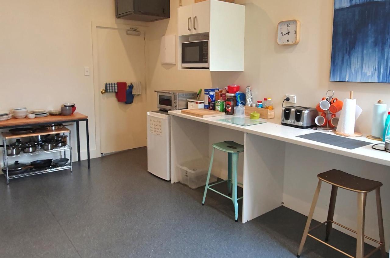 Travel Stay City Hostel 但尼丁 外观 照片