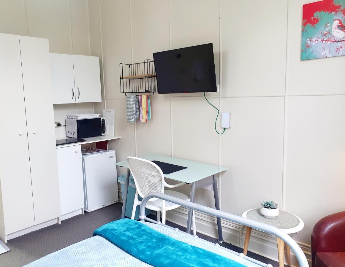 Travel Stay City Hostel 但尼丁 外观 照片