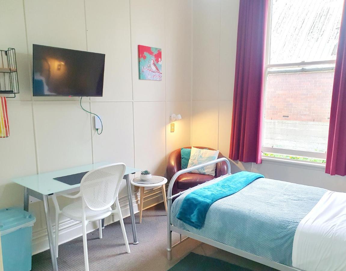 Travel Stay City Hostel 但尼丁 外观 照片