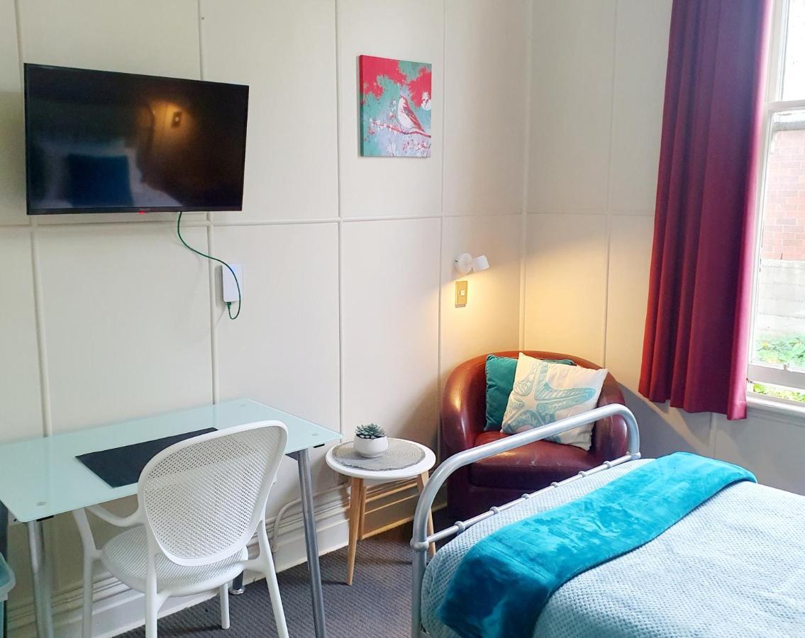 Travel Stay City Hostel 但尼丁 外观 照片