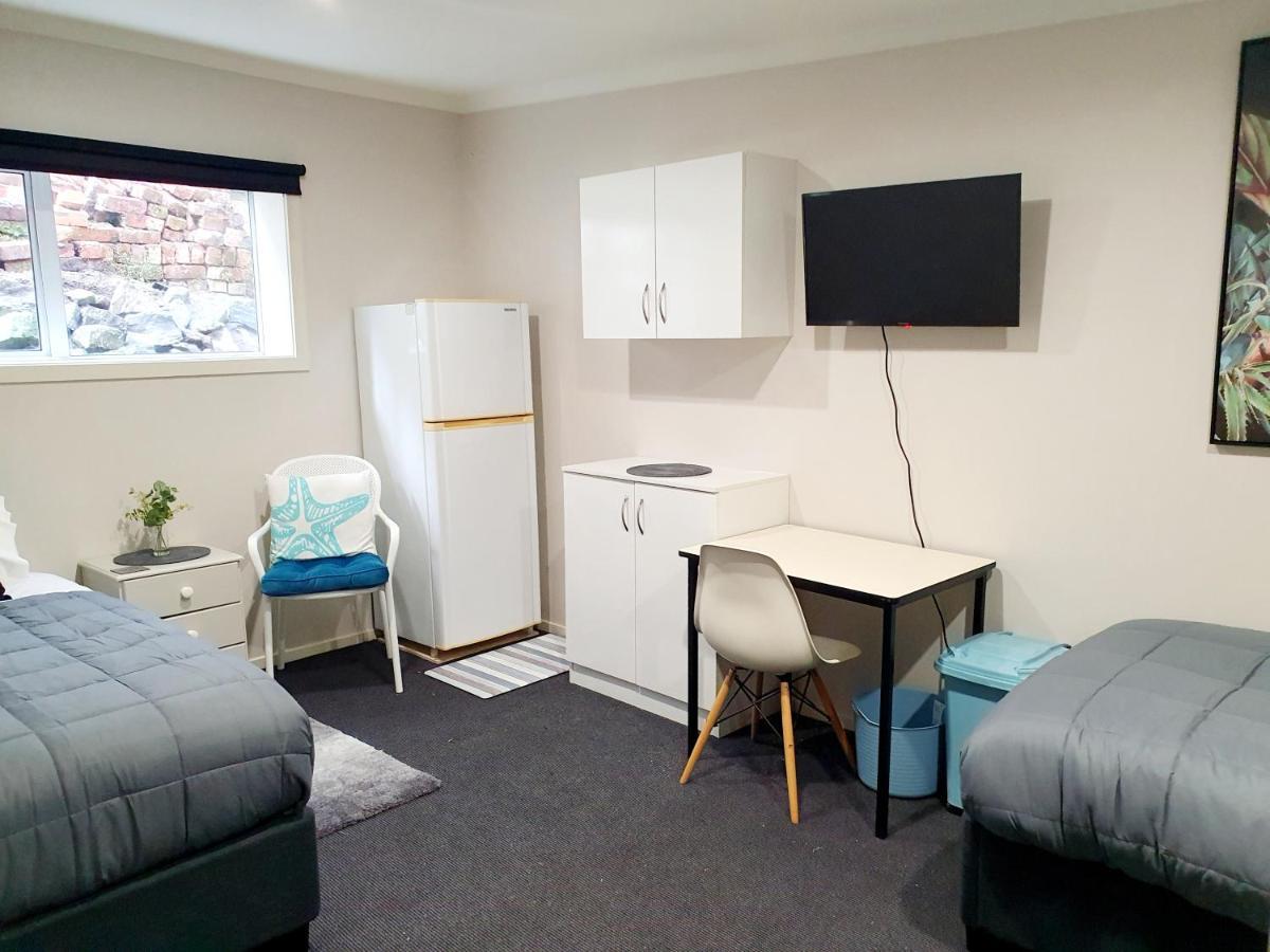 Travel Stay City Hostel 但尼丁 外观 照片